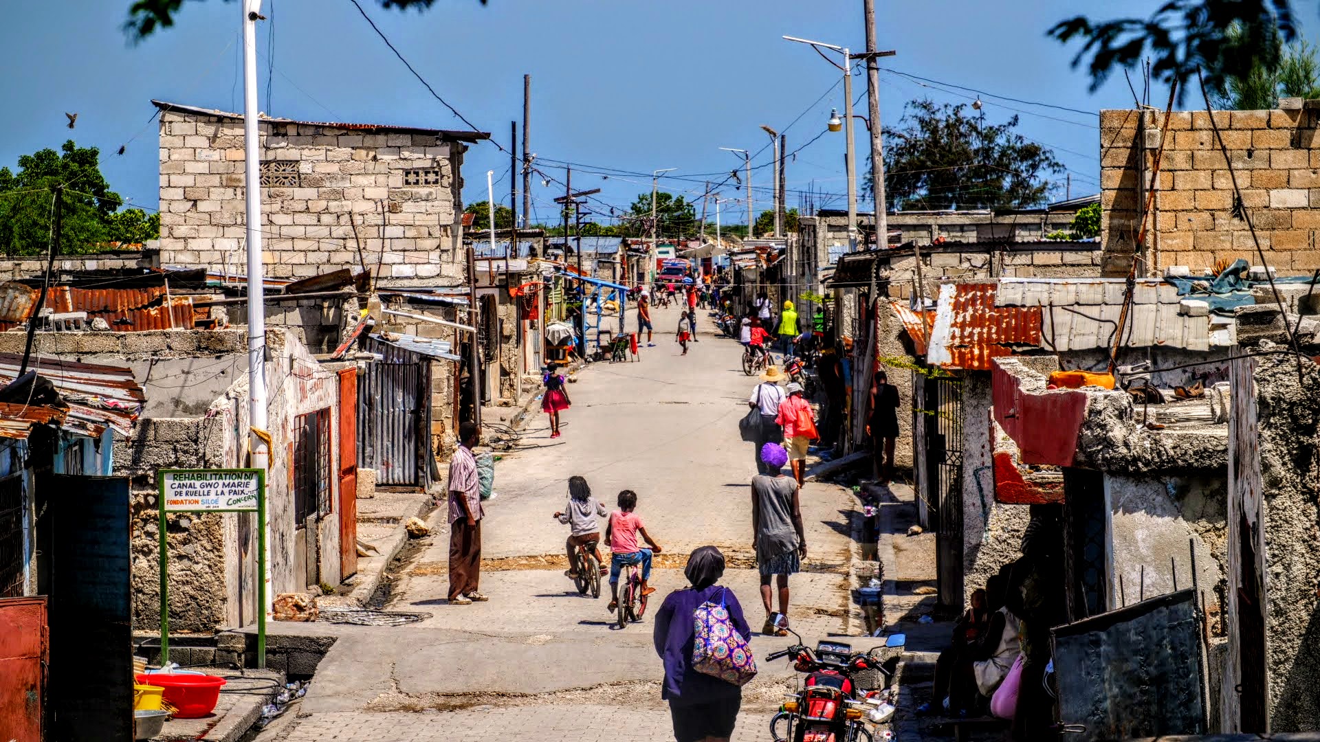 A street scene in Port-au-Prince, Haiti