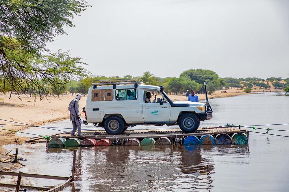 A mobile clinic crosses bodies of water to reach remote villages in Chad.A mobile clinic crosses bodies of water to reach remote villages in Chad.