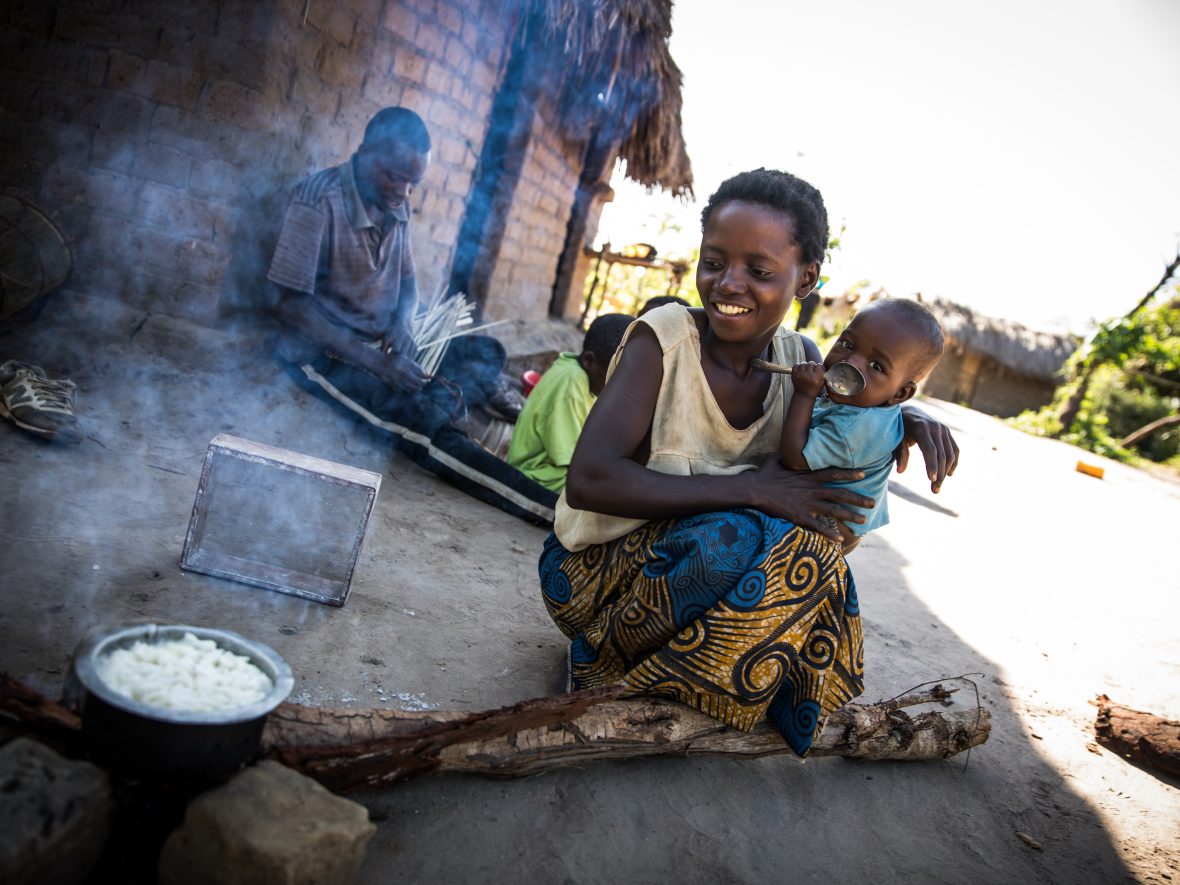 A family cooking in the DRC