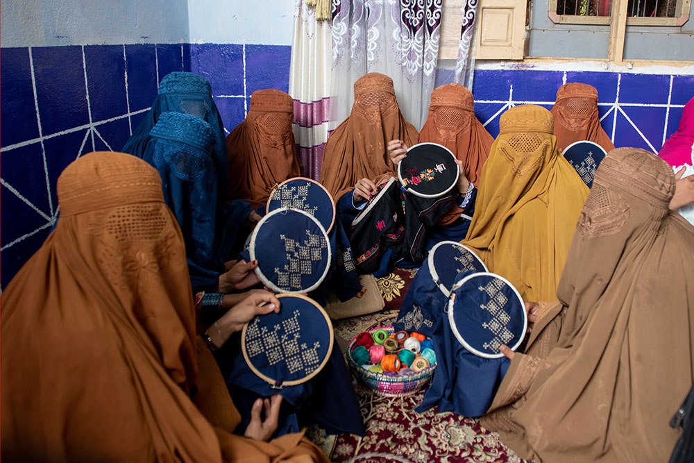 In Pakistan, Concern runs the program Support Afghan Refugees in Livelihoods and Access to Markets (SALAM) in partnership with Indus Culture Heritage Foundation. (Photo: Mustafa Awan/Concern Worldwide)