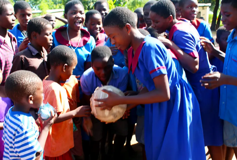 Mwanza Primary School in Nchalo has 19 teachers (12 male and 7 female) for 1,455 students, ranging from 10-16 years. Its Skillz Programme initiative has been implemented with the help of Concern. The programme uses the medium of soccer to teach life skills, gender equality, hygiene, and life goals to the students