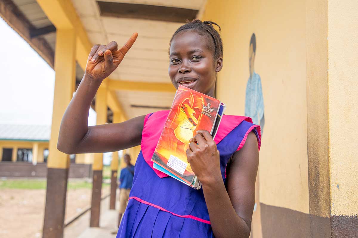Aminata is a student of BIPRI School in Yele Town, Sierra Leone. (Photo: Gavin Douglas/Concern Worldwide)