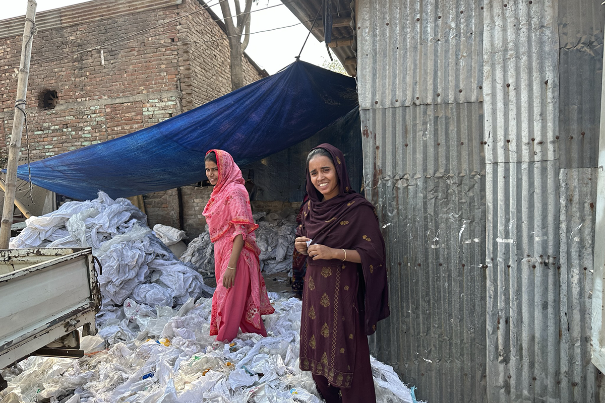Zosha Aktar is a bag maker in Dhaka. Concern has helped her set up her business which now hires people from the local area. Photos: Lucy Bloxham/Concern Worldwide