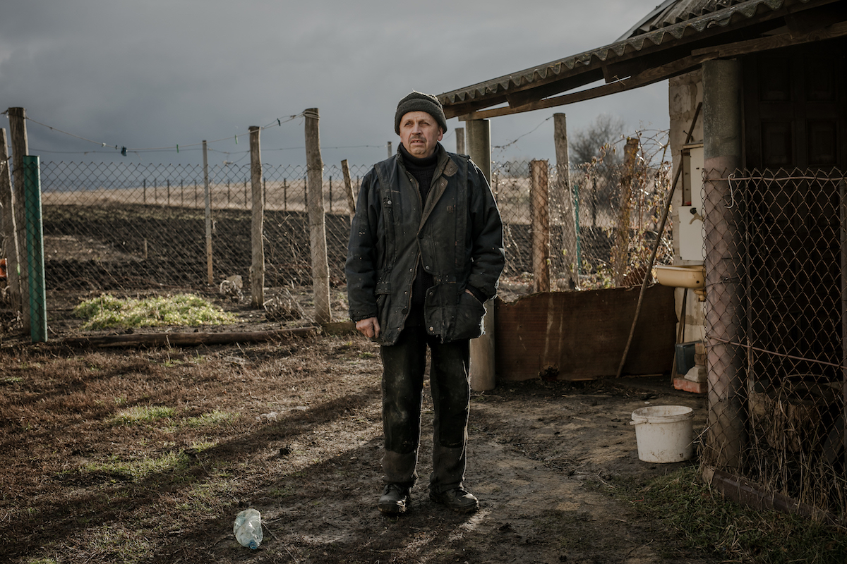 Valeriy* (60) does not want to be pitied. He is not afraid of any cold and winter, it is not the first time he has experienced it. But he is grateful for the stove.