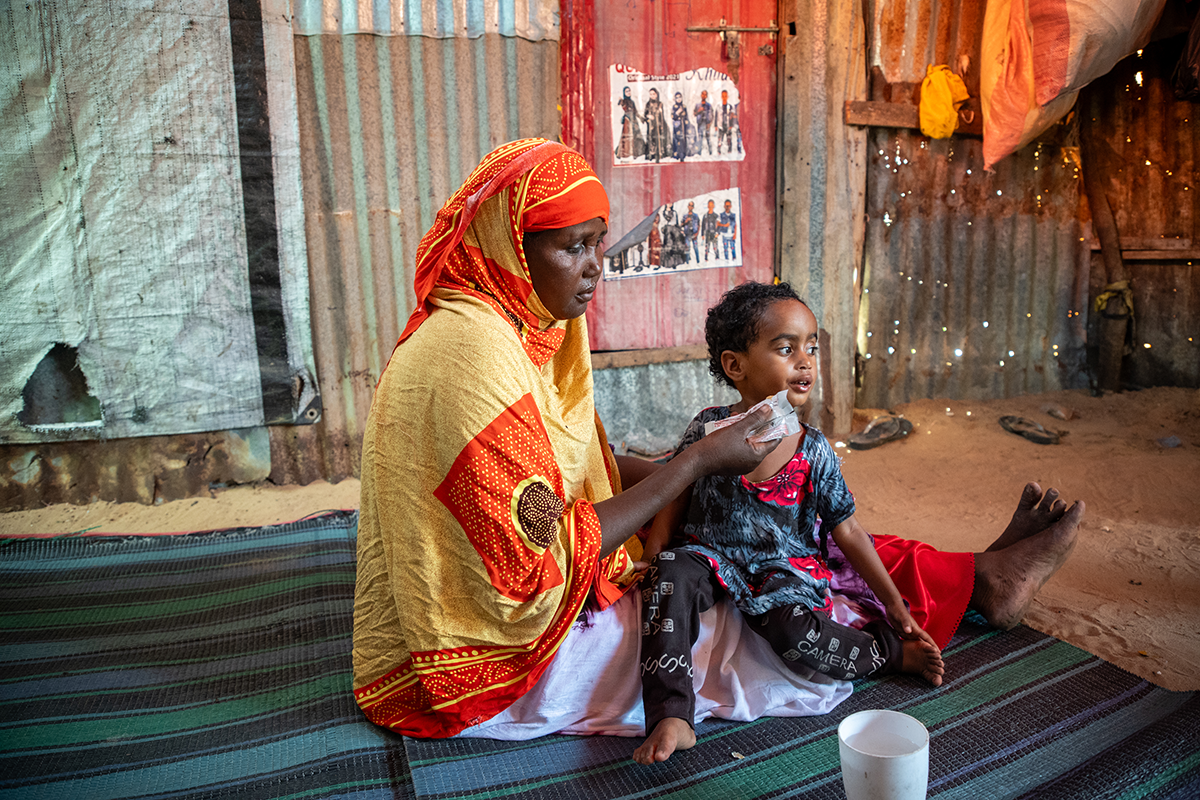 Calaso and her family moved to the refugee camp due to recurring droughts. She brought her child to the MCH (Maternal & Baby Health Center) in Siinkadheer after her child became malnourished. Photo: Mustafa Saeed/Concern Worldwide