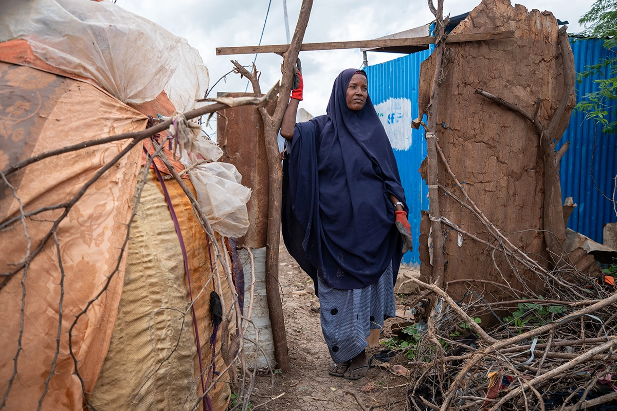 Malliya* lives in a refugee camp in Afgooye, Somalia. She and her husband moved to the camp due to the severe droughts in their home village. (Photo: Mustafa Saeed/Concern Worldwide)