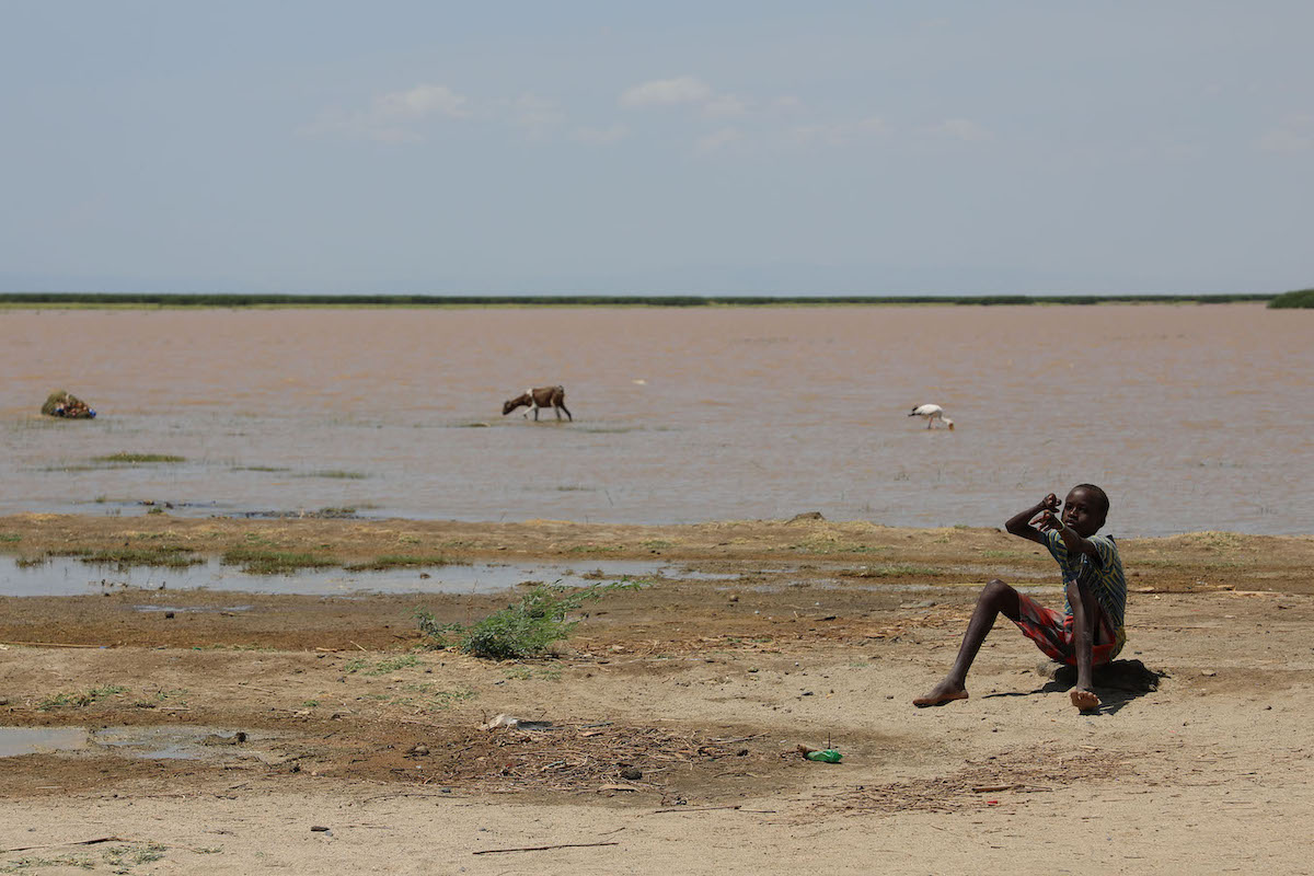 A drought-struck Lake Turkana, Kenya. (Photo: Shaloam Strooper/Concern Worldwide)