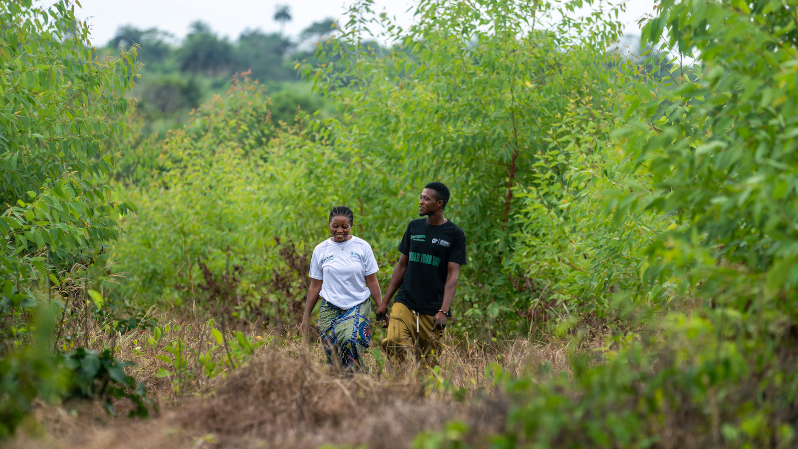Isha Turay (23) is a mother of two boys aged 7 and 5. She shared how the Yoti Yoti programme has helped her move from struggling with casual farm work to building a more stable future.