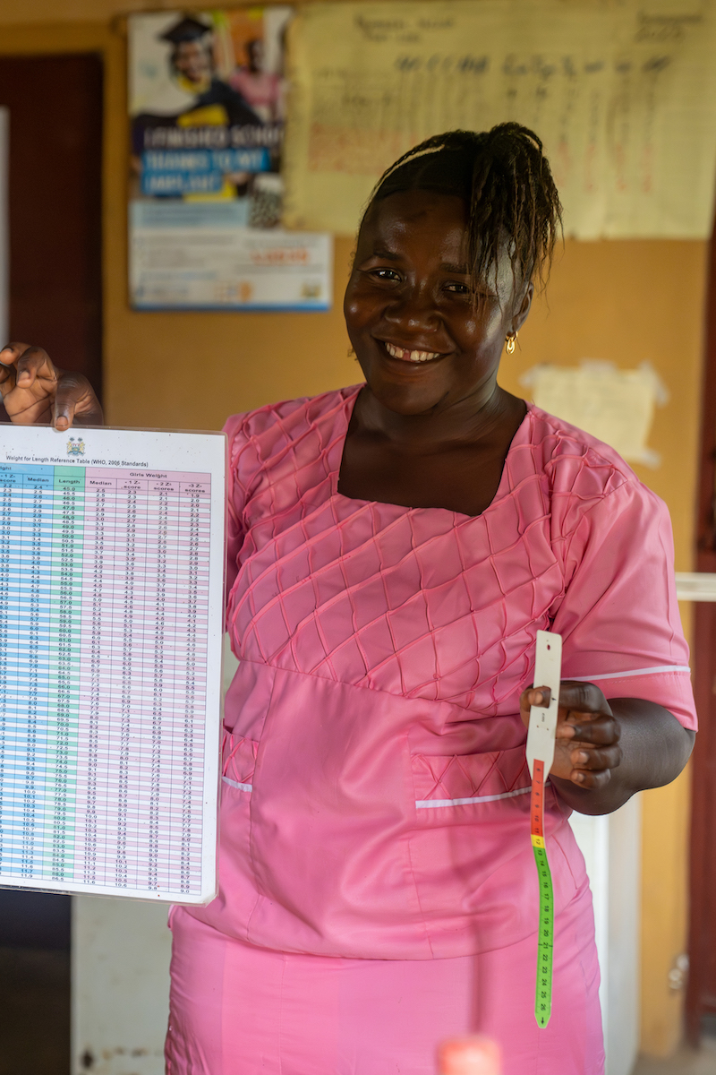 Hassantu Dumbuya at Bundulai Maternal and Child Health Post, where she provides essential care to mothers and children in the community. Through the LANN programme, supporting health, nutrition, agriculture and livelihoods, parents are now better informed and equipped to prevent malnutrition, and she says it is no longer a major concern in the community. Photo: Eugene Ikua/Concern Worldwide