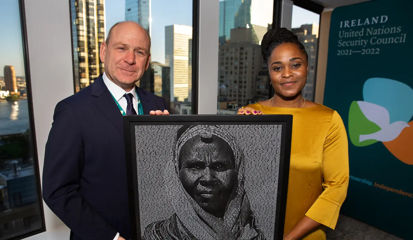 Concern Worldwide Haiti Program Director, Victoria Jean-Louis, hands over the Nothing Kills Like Hunger petition to the UN. Within the striking image taken by Alexi Lubomirski are thousands of signatures from the public! Concern Worldwide Haiti Program Director, Victoria Jean-Louis, hands over the Nothing Kills Like Hunger petition to the UN. Within the striking image taken by Alexi Lubomirski are thousands of signatures from the public!